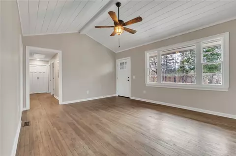154 E Preston Mcdaniel Rd, Pickens, SC 29671 photo 7