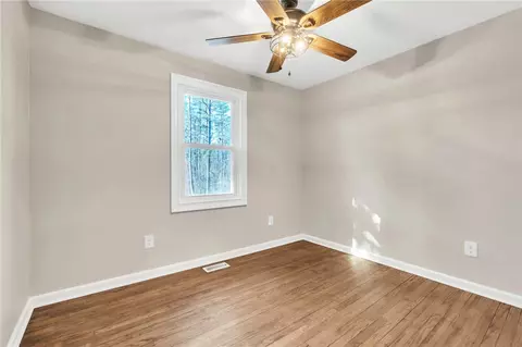 154 E Preston Mcdaniel Rd, Pickens, SC 29671 photo 23
