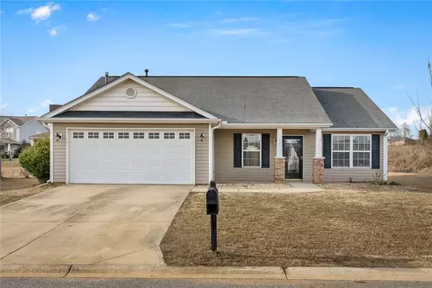 107 Antiguay Dr, Anderson, SC 29621