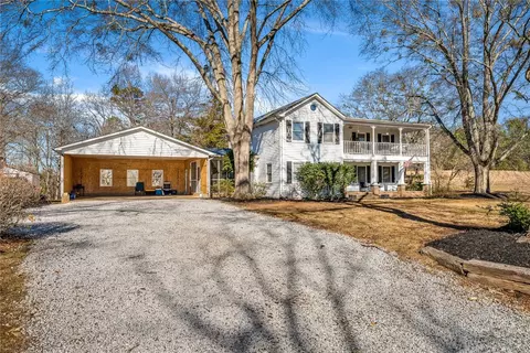1704 Old Seneca Rd, Central, SC 29630 photo 2