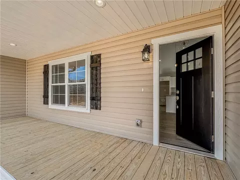 209 Dalton Rd, Seneca, SC 29678 photo 2
