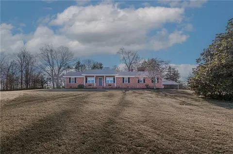 320 Crosswell School Rd, Easley, SC 29640
