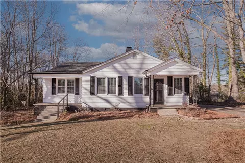 115 Washington Ave, Easley, SC 29640