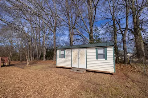 112 Kennemore St, Central, SC 29630 photo 23