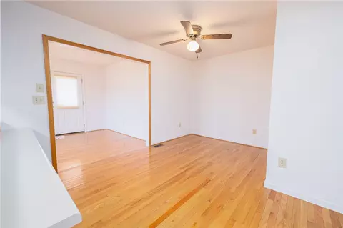 112 Kennemore St, Central, SC 29630 photo 9