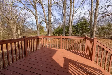 112 Kennemore St, Central, SC 29630 photo 17
