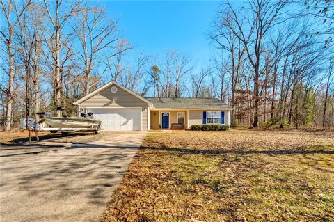 225 Sylvia Rd, Belton, SC 29627