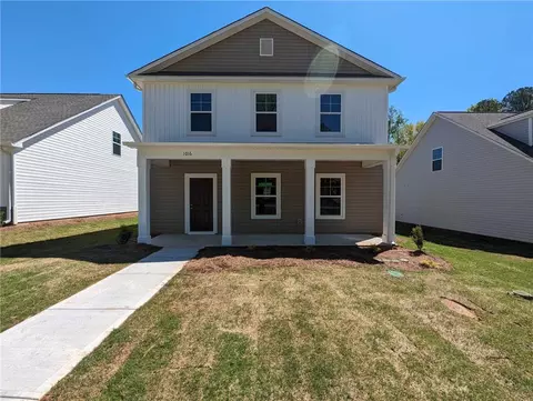 1016 Fairfield Dr, Seneca, SC 29678