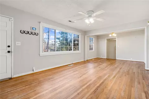 939 Chester Cir, Pendleton, SC 29670 photo 6