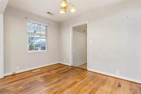 939 Chester Cir, Pendleton, SC 29670 photo 8