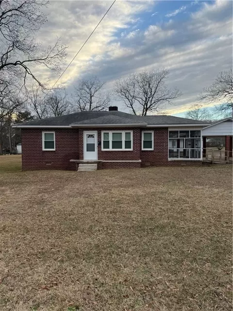 11 Heyward Ave, Honea Path, SC 29654