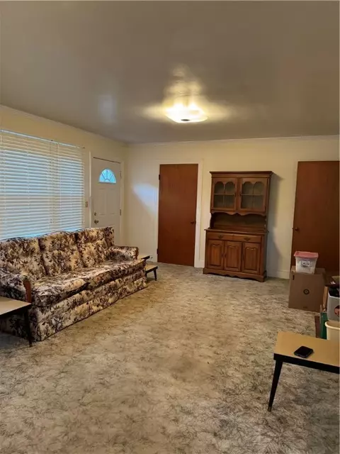 11 Heyward Ave, Honea Path, SC 29654 photo 9