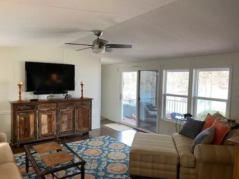303 Sugarhill Rd, Seneca, SC 29672 photo 2