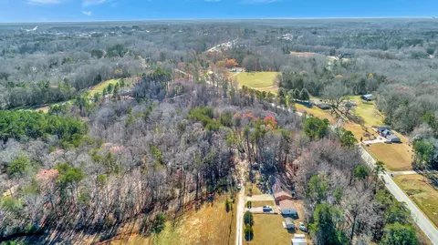 380 Blazer Trl, Walhalla, SC 29691 photo 2