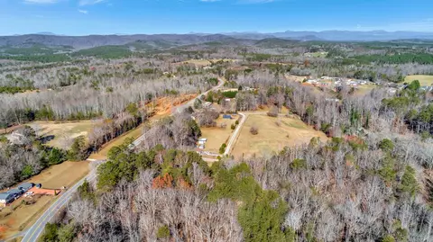 380 Blazer Trl, Walhalla, SC 29691 photo 6
