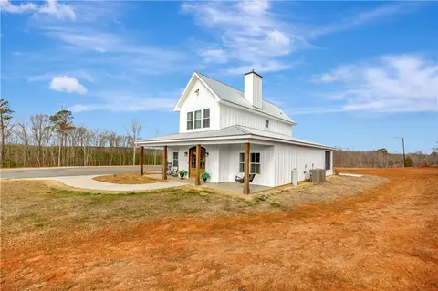 725 Wilton E Hall Rd, Starr, SC 29684 photo 3