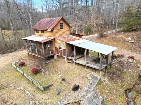 2169 Shady Grove Rd, Sunset, SC 29685