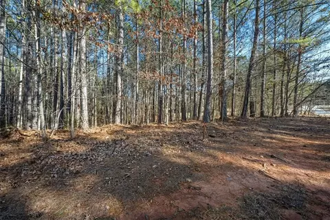 210 Highridge Dr, Seneca, SC 29672 photo 4