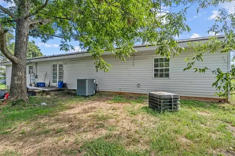 117 Walnut St, Central, SC 29630 photo 23