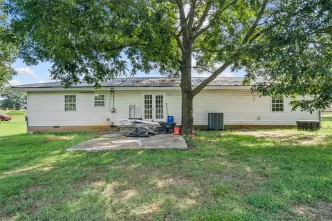 117 Walnut St, Central, SC 29630 photo 22