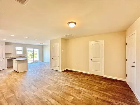 201 Samuel St, Pendleton, SC 29670 photo 4