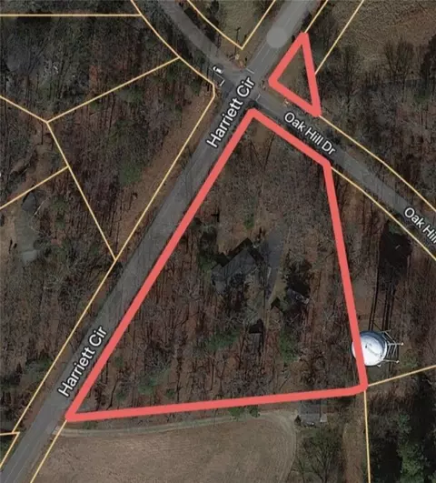 1196 Harriett Cir, Anderson, SC 29621