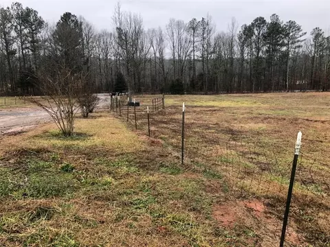 1550 Martin Rd, Starr, SC 29684 photo 4