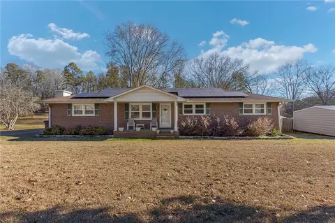 212 Alice Dr, Anderson, SC 29625