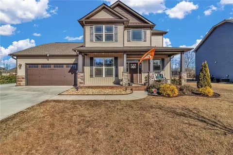 503 Turning Leaf Ln, Greer, SC 29651