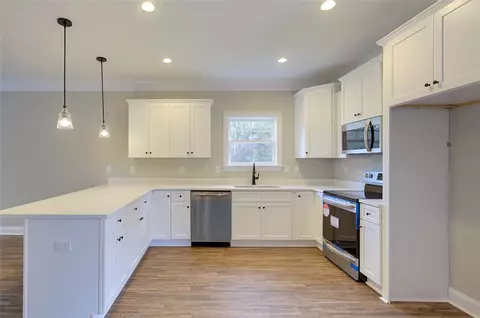 321 Thompson St, Pendleton, SC 29670 photo 18