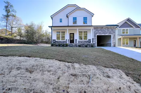 321 Thompson St, Pendleton, SC 29670