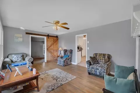 112 Pineview Dr, Liberty, SC 29657 photo 6
