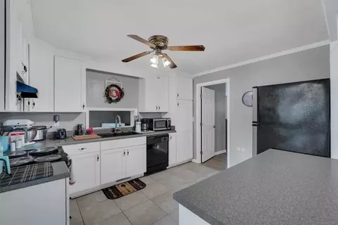 112 Pineview Dr, Liberty, SC 29657 photo 8