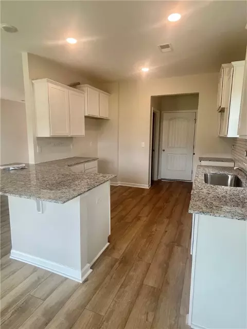 111 Brown Cir, Easley, SC 29642 photo 10