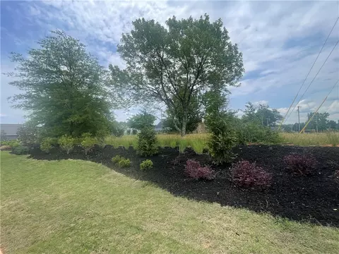 111 Brown Cir, Easley, SC 29642 photo 35