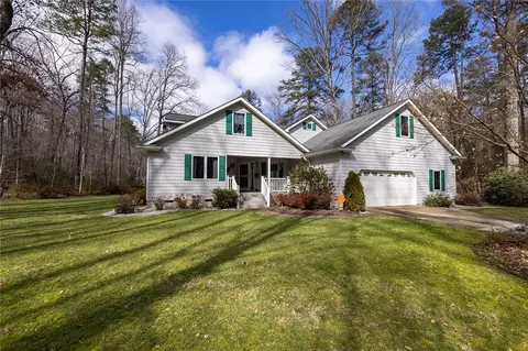 29 Quail Dr, Salem, SC 29676