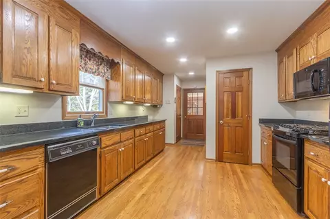 312 Mar Mac Rd, Anderson, SC 29626 photo 9