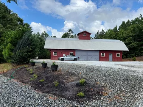 1235 Battlecreek Rd, Westminster, SC 29693