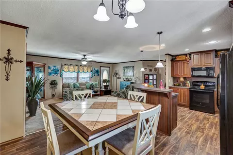 152 Lesley Rd, Pelzer, SC 29669 photo 8
