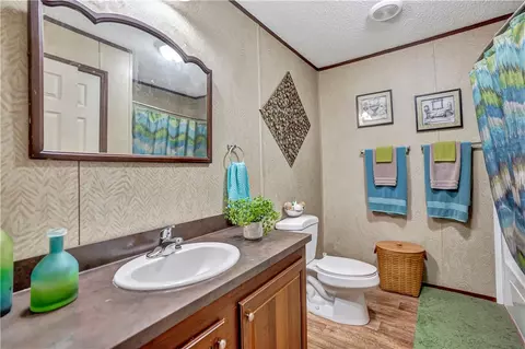 152 Lesley Rd, Pelzer, SC 29669 photo 2