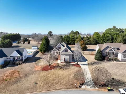 3 Anastasia Ct, Easley, SC 29642