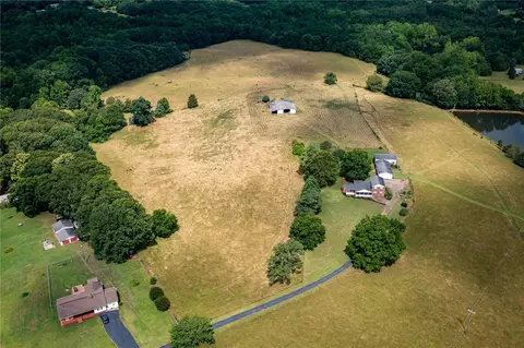 702 Harper Rd, Pendleton, SC 29670 photo 3
