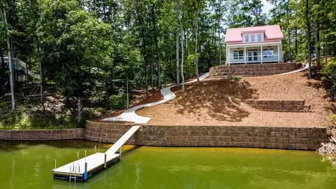 76 Ideal Pt, Abbeville, SC 29620