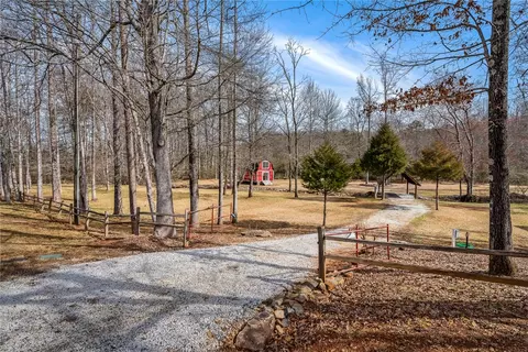 3001 S Hwy 11 Hwy, Walhalla, SC 29691