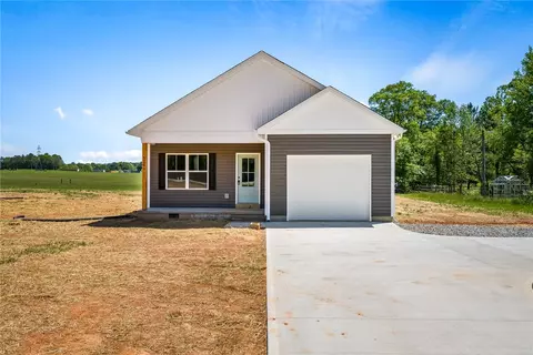524 Big Creek Rd # A, Belton, SC 29627