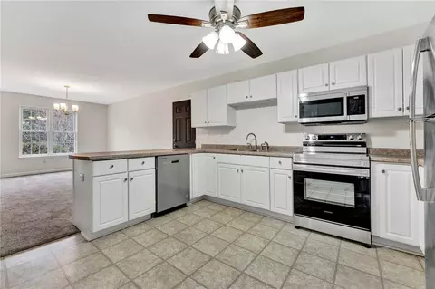 107 S Gadwall Dr, Easley, SC 29642 photo 9