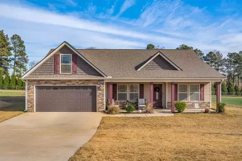 105 Meadow Lake Dr, Cowpens, SC 29330