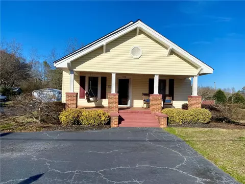 708 N Main St, Honea Path, SC 29654 photo 3