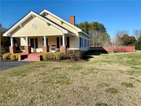 708 N Main St, Honea Path, SC 29654