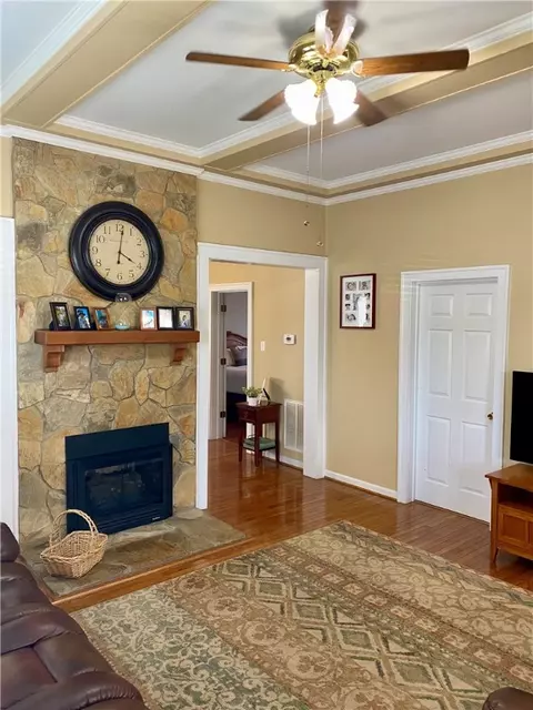 708 N Main St, Honea Path, SC 29654 photo 5